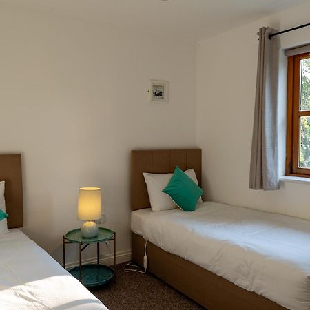 Burren Court Lodge Ballyvaughan Buitenkant foto